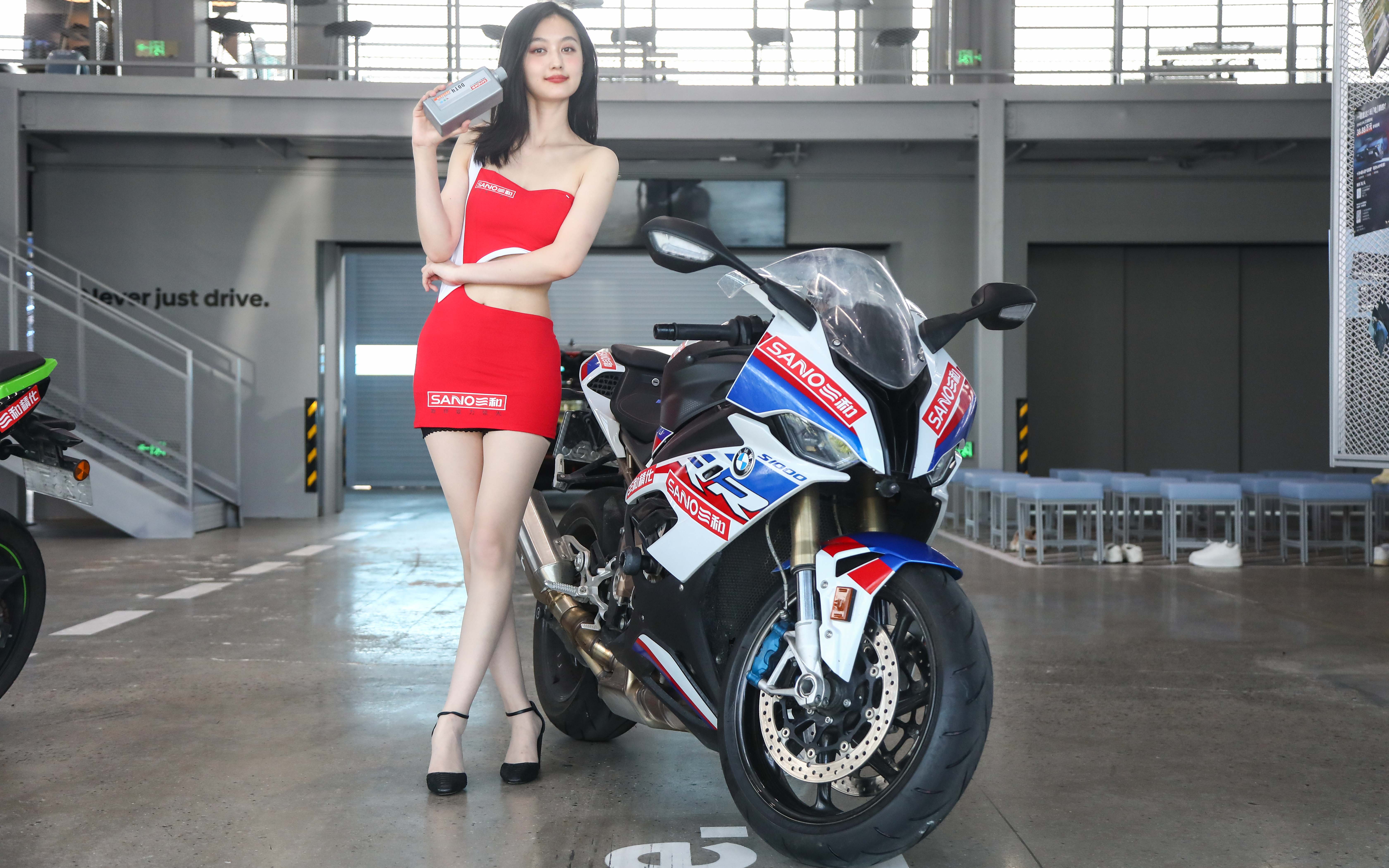 KR8A9596.jpg